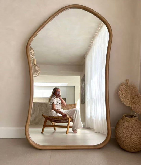 Natural Curve Mirror